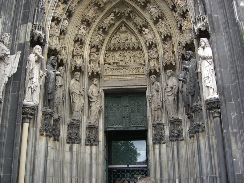 cologne-cathedral-doors_2795807408_o.jpg