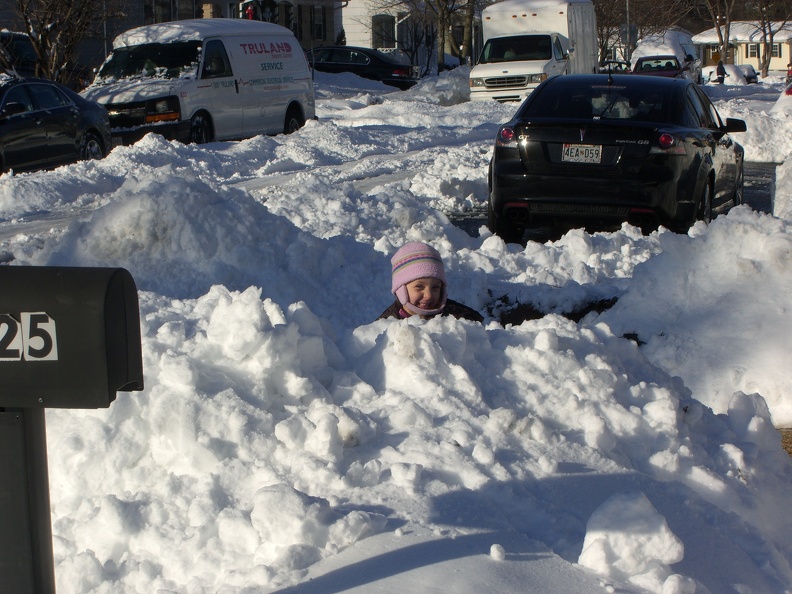 callie-behind-a-snow-pile_4232925103_o.jpg