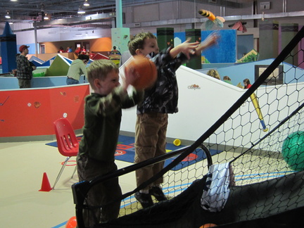 shooting-hoops-the-boy-has-great-form 5511410142 o