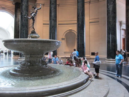 fountain-in-the-rotunda 5741641482 o