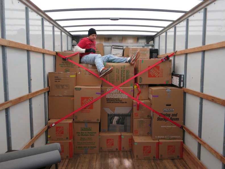 packing-the-moving-truck_11145402986_o.jpg